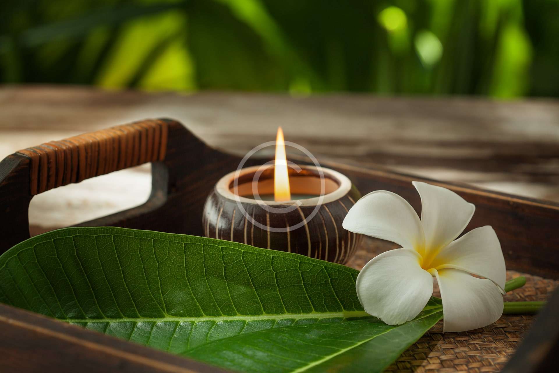 Ashi-Deep tissue, a luxury treatment